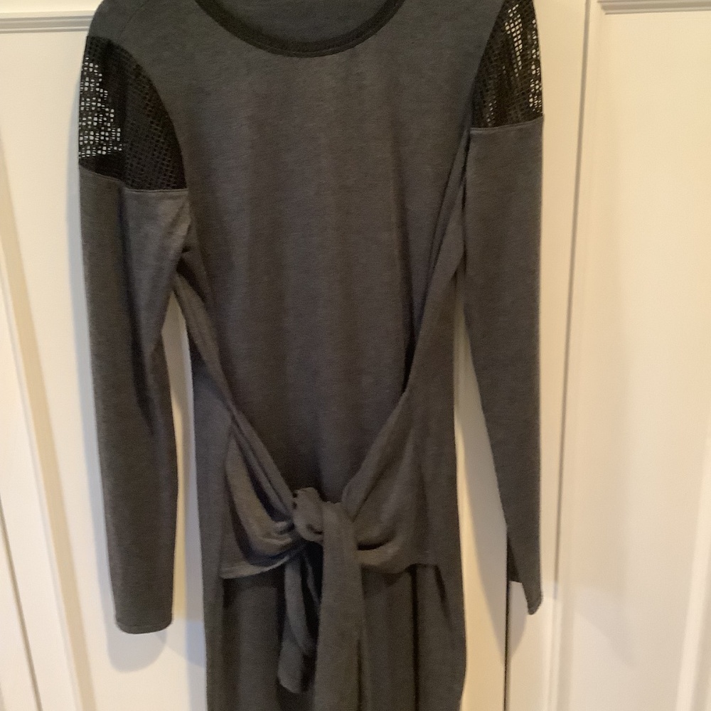 Tahari Knit Dress,Never worn Gray and Black knit Dress with attached tie belt.